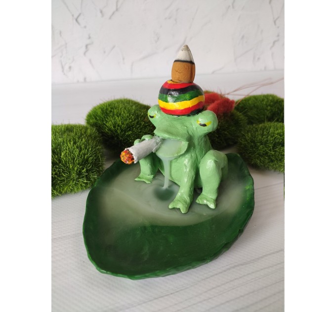 Reggae frog smoke waterfall incense burner