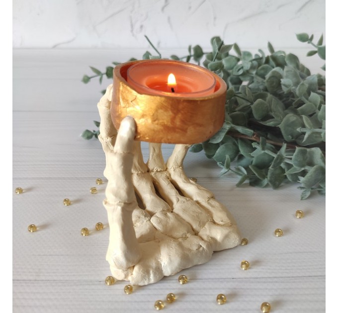 Skeleton hand tea light candleholder