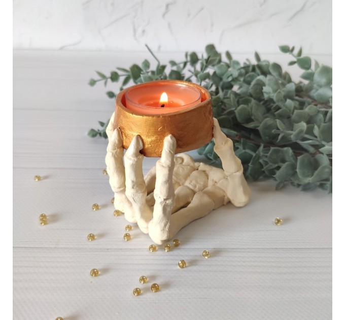 Skeleton hand tea light candleholder