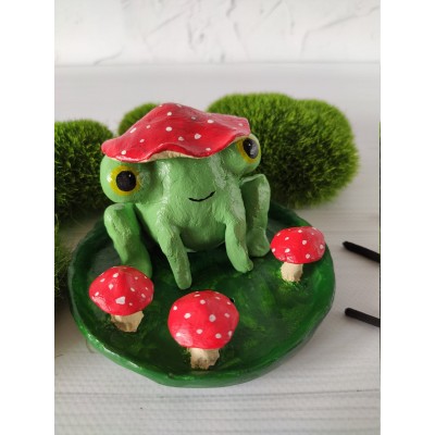 Big frog with mushroom hat incense holder Happy froggy with mushroom hat incense burner