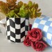 Checkered plant pot 4 inches