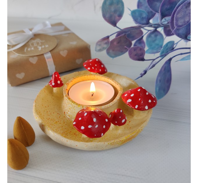 Nature amanita mushroom tea light candle holder